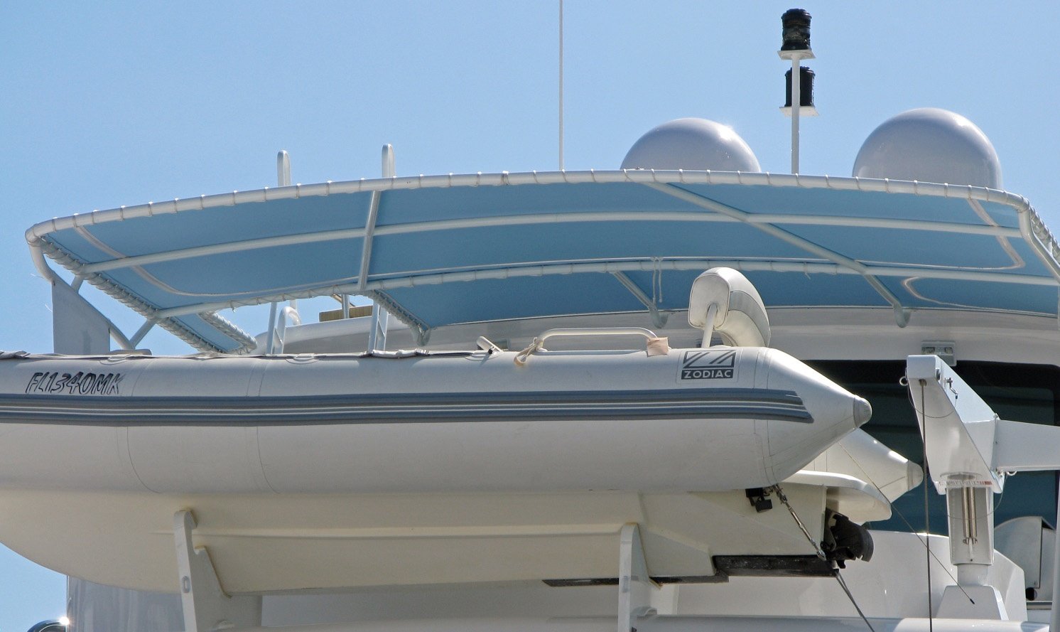 Latest Advances in Yacht Enclosure Materials for 2018